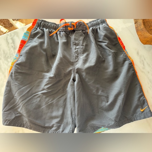 Nike swim trunks - Picture 1 of 4